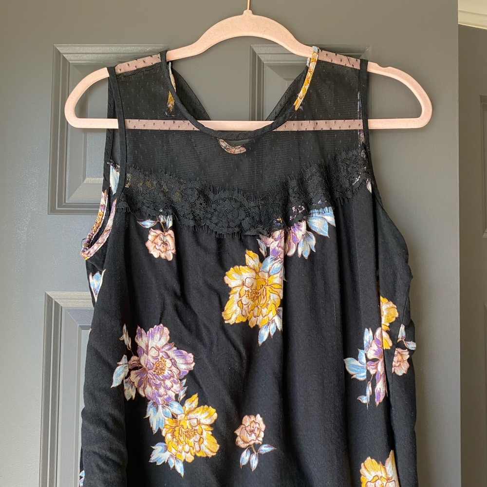 Black Tank
